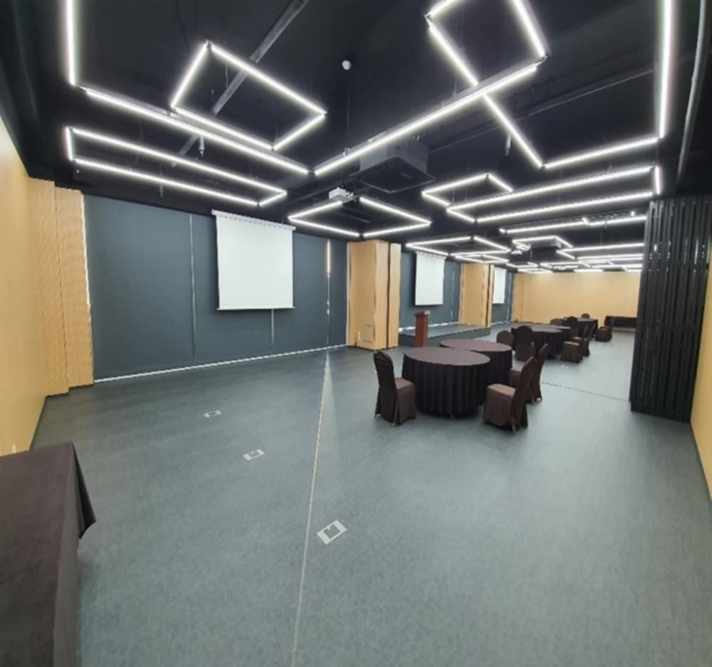 Osong H Hotel Sejong City Чхонджу Экстерьер фото