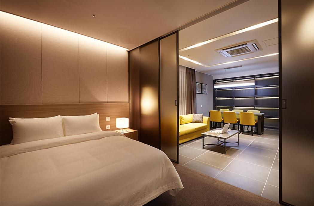 Osong H Hotel Sejong City Чхонджу Экстерьер фото